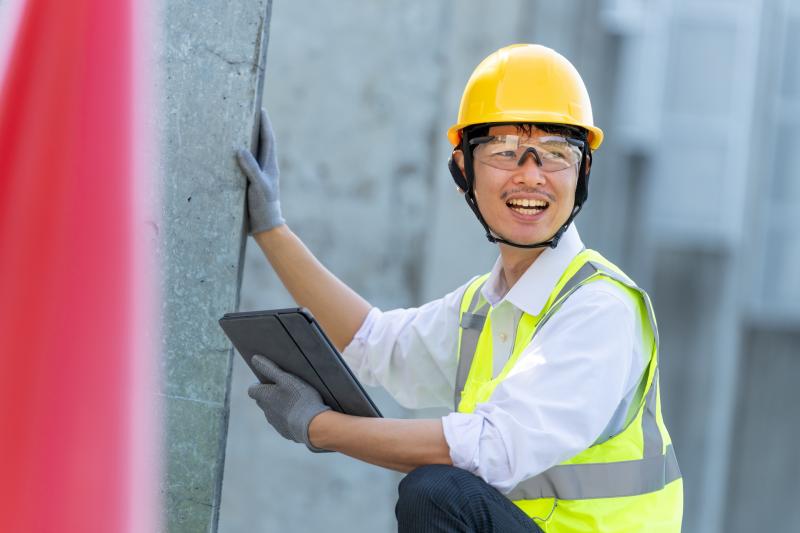【募集停止】【建設設備エンジニア募集】社会インフラを支える安定企業！年休123日・充実研修・転勤あり・業界未経験歓迎のメインイメージ